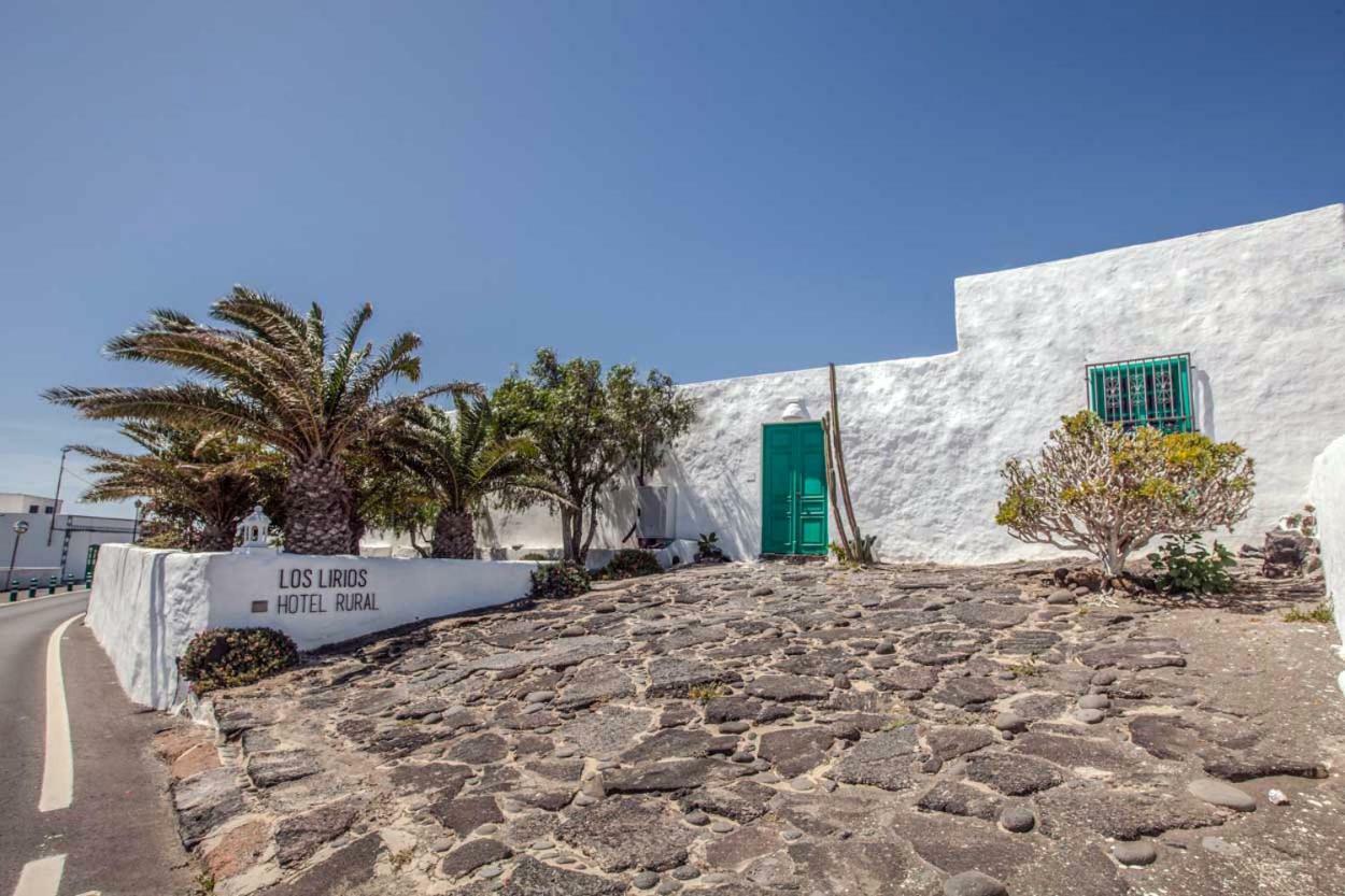Los Lirios Hotel Rural - Adults Only Tias Exterior photo